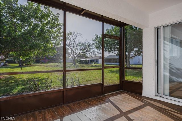 9303 Lennex LN, Fort Myers, FL 33919