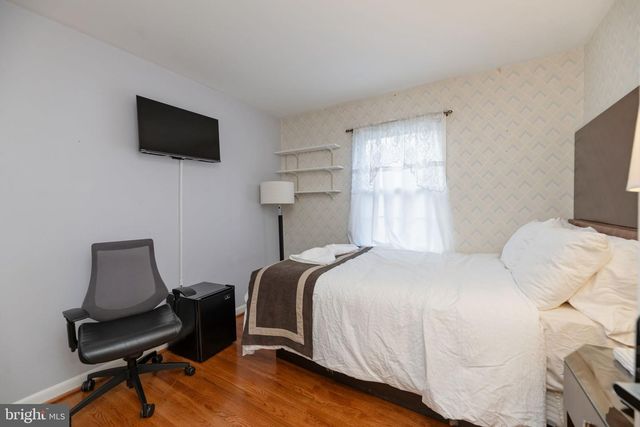 13323 FOXHALL DR, Silver Spring, MD 20906