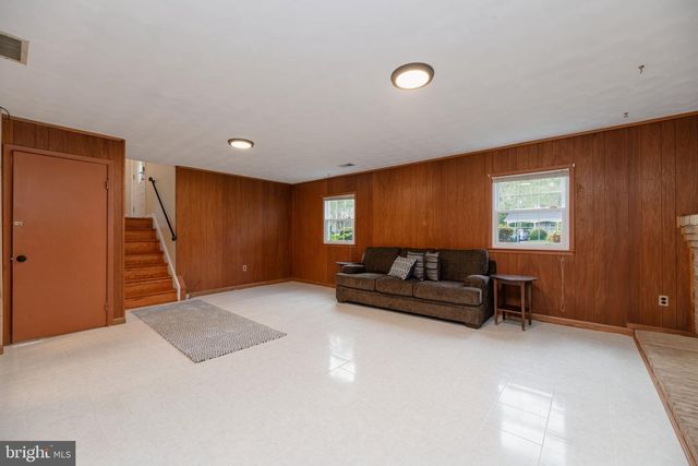 13323 FOXHALL DR, Silver Spring, MD 20906