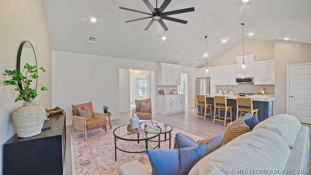 33262 Cardinal Drive, Afton, OK 74331