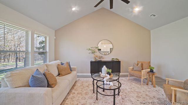 33262 Cardinal Drive, Afton, OK 74331