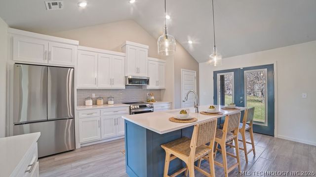 33262 Cardinal Drive, Afton, OK 74331