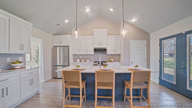 33262 Cardinal Drive, Afton, OK 74331