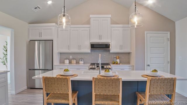 33262 Cardinal Drive, Afton, OK 74331