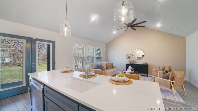 33262 Cardinal Drive, Afton, OK 74331