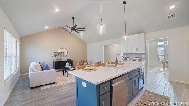 33262 Cardinal Drive, Afton, OK 74331