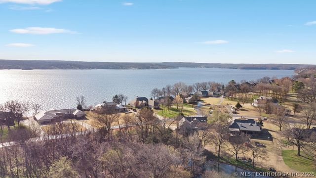 33262 Cardinal Drive, Afton, OK 74331