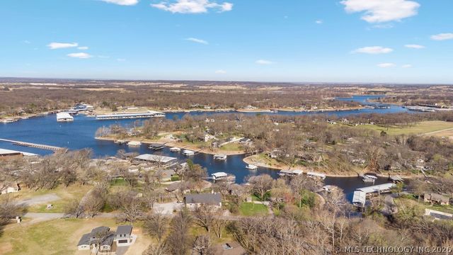 33262 Cardinal Drive, Afton, OK 74331