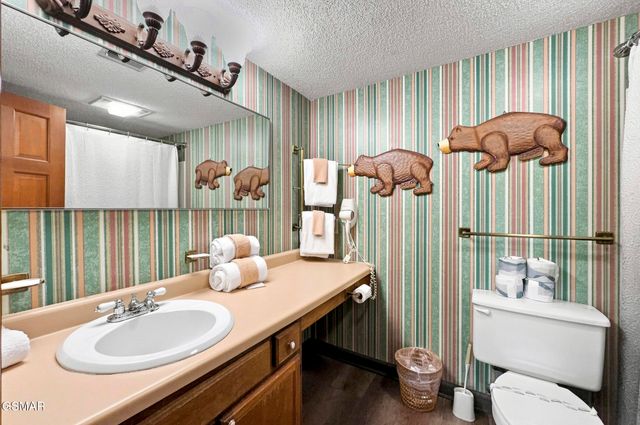 1155 Upper Alpine Way, Gatlinburg, TN 37738