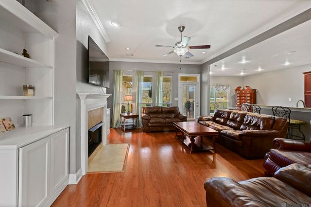 9113 Highland Oaks Ave, Zachary, LA 70791