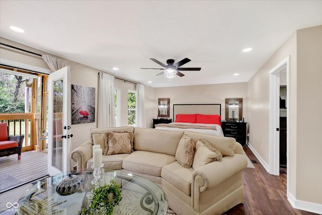 5726 Cooper Road, Indianapolis, IN 46228