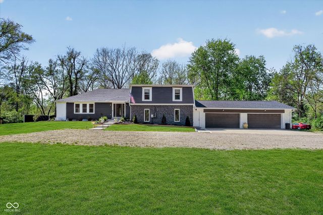 5726 Cooper Road, Indianapolis, IN 46228