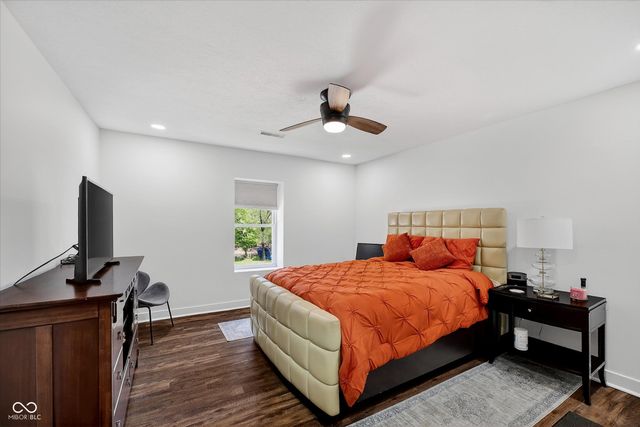 5726 Cooper Road, Indianapolis, IN 46228