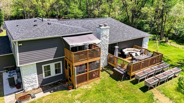 5726 Cooper Road, Indianapolis, IN 46228