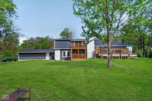 5726 Cooper Road, Indianapolis, IN 46228