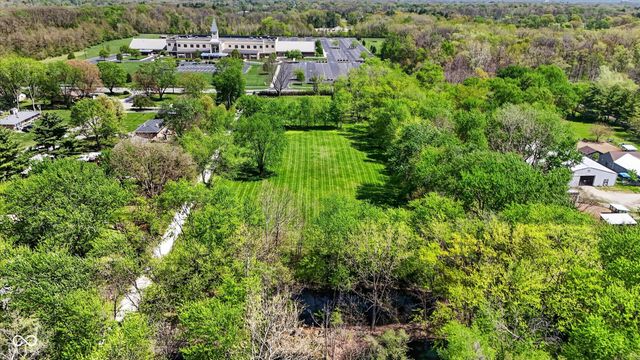 5726 Cooper Road, Indianapolis, IN 46228