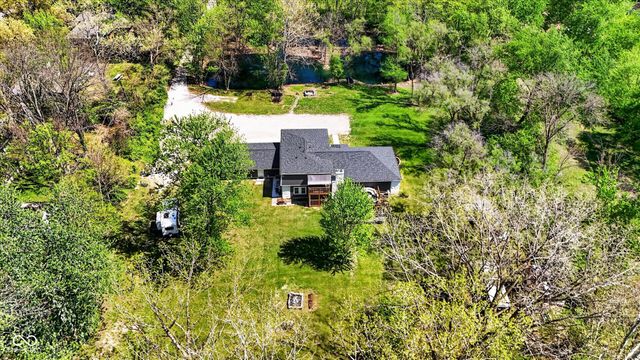 5726 Cooper Road, Indianapolis, IN 46228