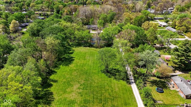 5726 Cooper Road, Indianapolis, IN 46228