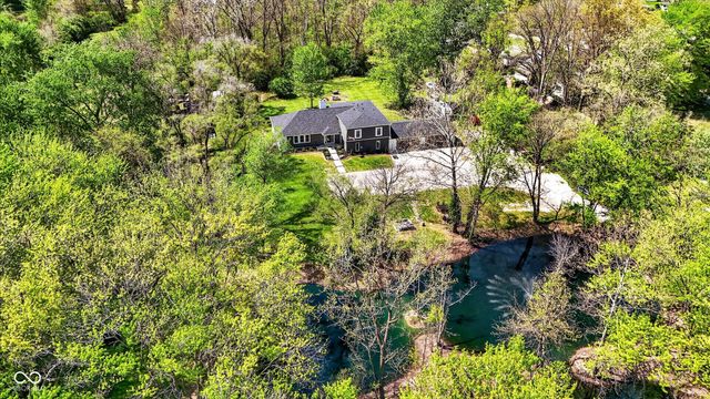 5726 Cooper Road, Indianapolis, IN 46228