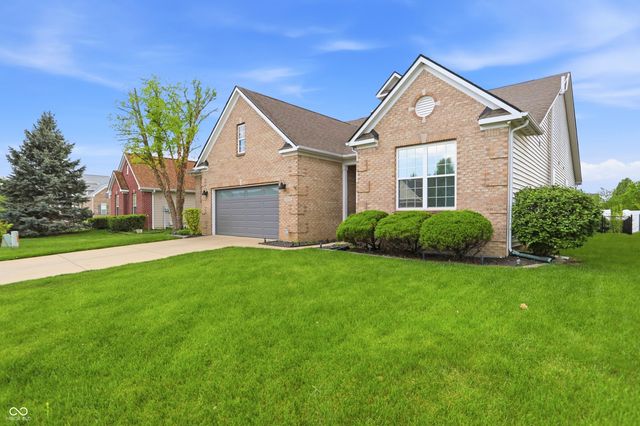 1534 Tuscany Drive, Greenwood, IN 46143