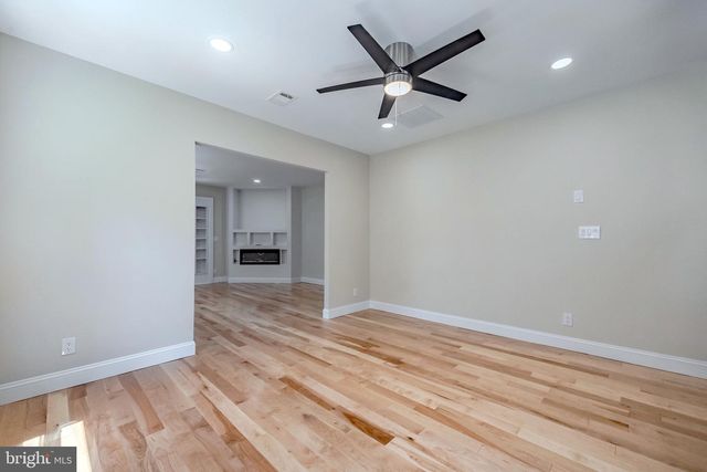 45 S BRIGHTON AVE, Upper Darby, PA 19082
