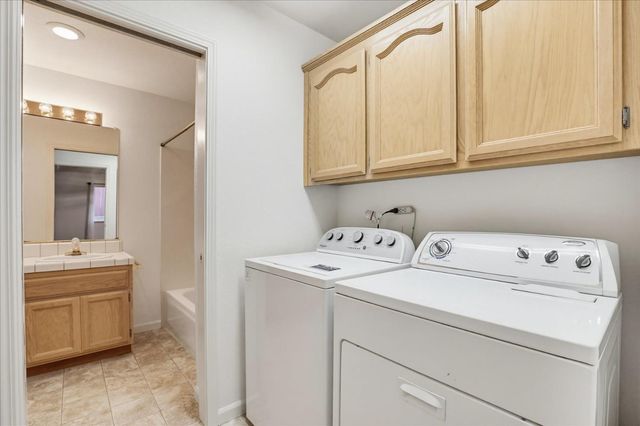 114 Carriage Ln, Grass Valley, CA 95949