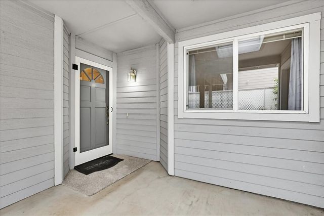 114 Carriage Ln, Grass Valley, CA 95949