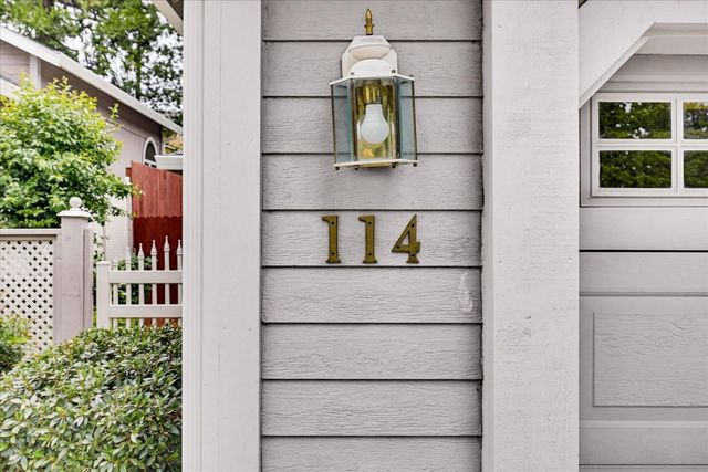 114 Carriage Ln, Grass Valley, CA 95949