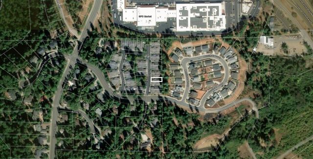 114 Carriage Ln, Grass Valley, CA 95949