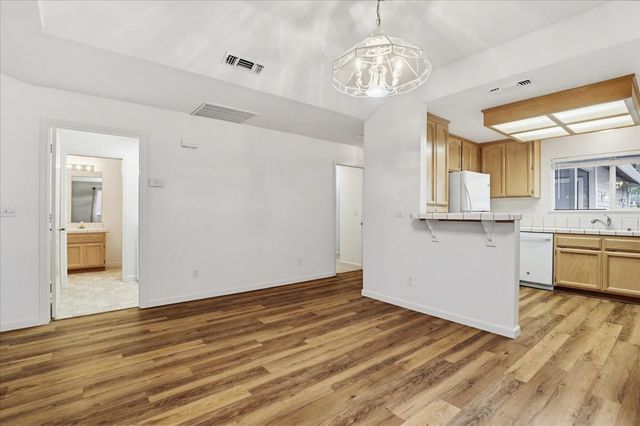 114 Carriage Ln, Grass Valley, CA 95949