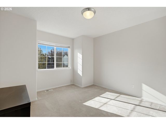 12416 Sw CANVASBACK Way, Beaverton, OR 97007