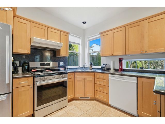 12416 Sw CANVASBACK Way, Beaverton, OR 97007