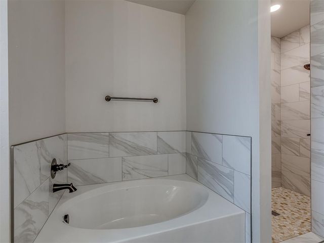 10201 Baldwind Lane, Oklahoma City, OK 73169