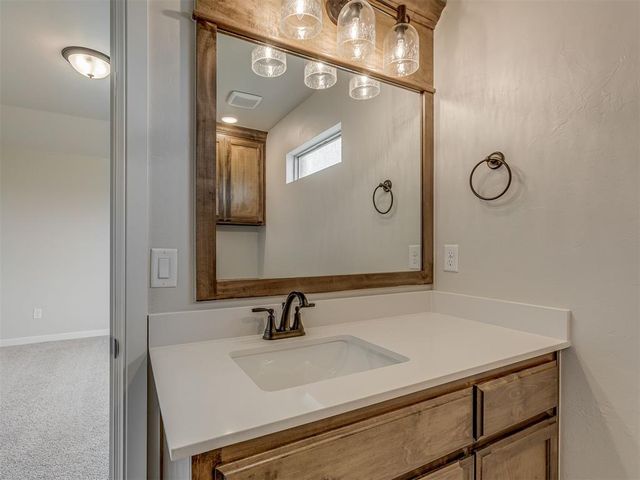 10201 Baldwind Lane, Oklahoma City, OK 73169