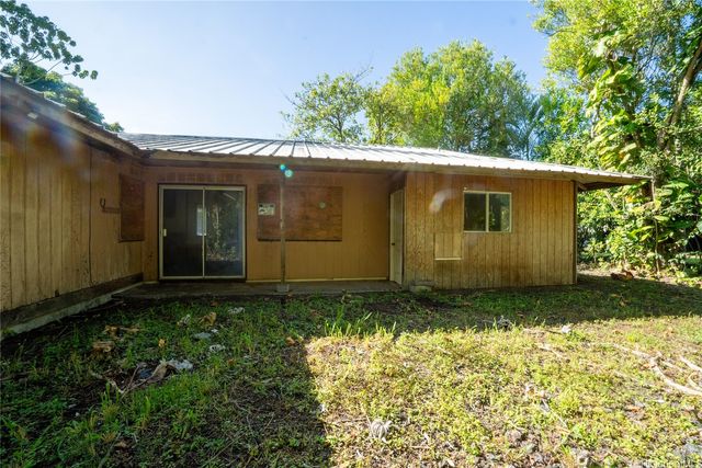 236 Lyman Avenue, Hilo, HI 96720