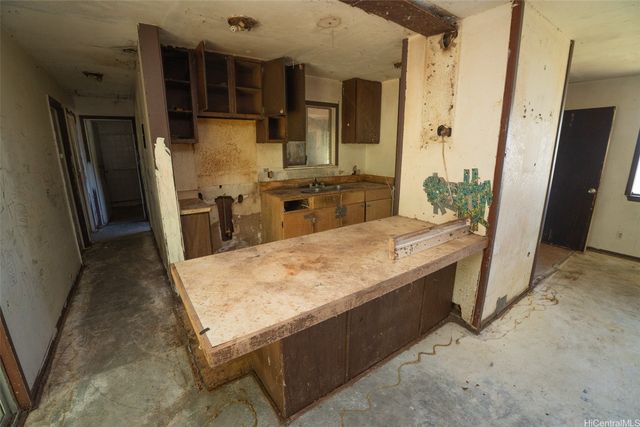 236 Lyman Avenue, Hilo, HI 96720