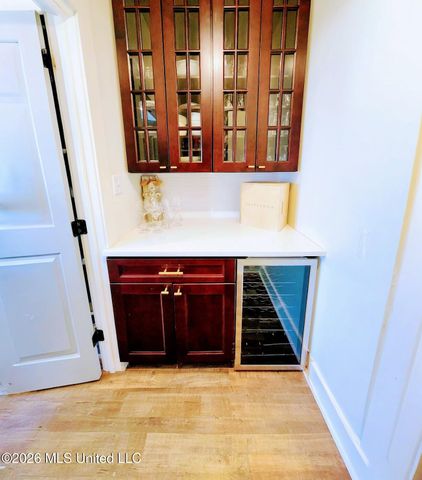 11662 Bayou View Drive, Bay Saint Louis, MS 39520