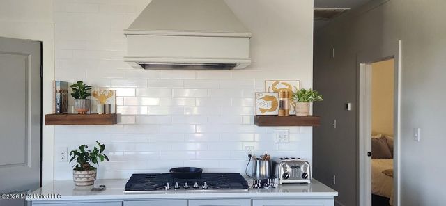 11662 Bayou View Drive, Bay Saint Louis, MS 39520