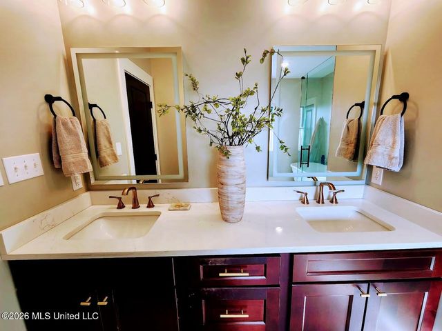 11662 Bayou View Drive, Bay Saint Louis, MS 39520