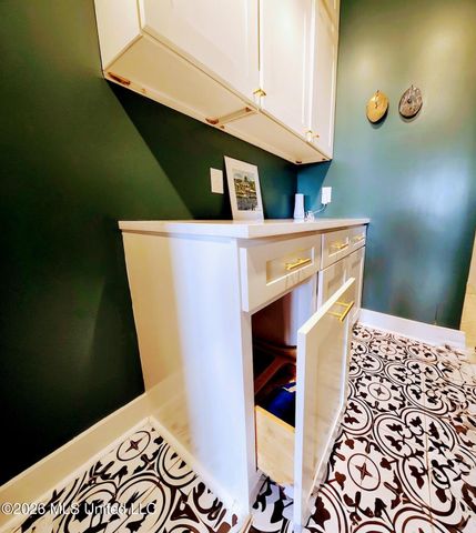 11662 Bayou View Drive, Bay Saint Louis, MS 39520