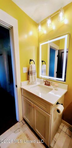 11662 Bayou View Drive, Bay Saint Louis, MS 39520