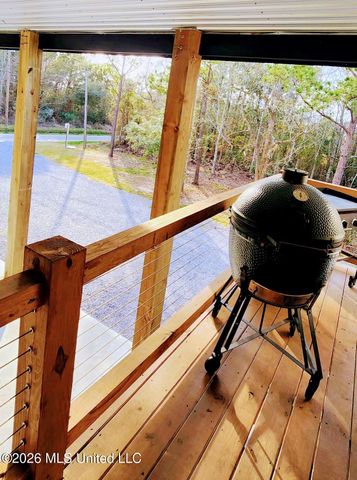 11662 Bayou View Drive, Bay Saint Louis, MS 39520