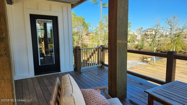 11662 Bayou View Drive, Bay Saint Louis, MS 39520