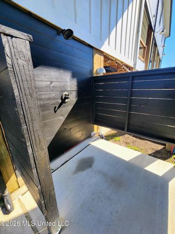 11662 Bayou View Drive, Bay Saint Louis, MS 39520