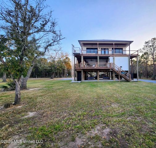 11662 Bayou View Drive, Bay Saint Louis, MS 39520
