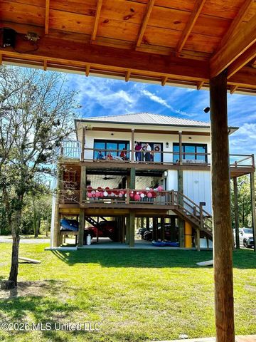 11662 Bayou View Drive, Bay Saint Louis, MS 39520