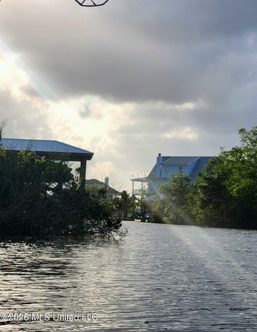 11662 Bayou View Drive, Bay Saint Louis, MS 39520