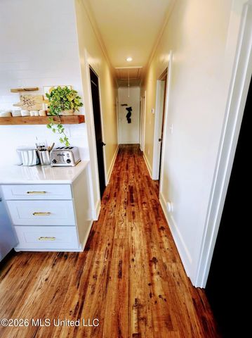 11662 Bayou View Drive, Bay Saint Louis, MS 39520