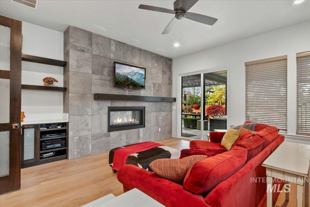 5570 W Founders Dr, Eagle, ID 83616 photo 37