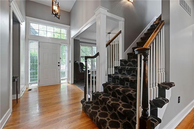 8520 W 142 Street, Overland Park, KS 66223